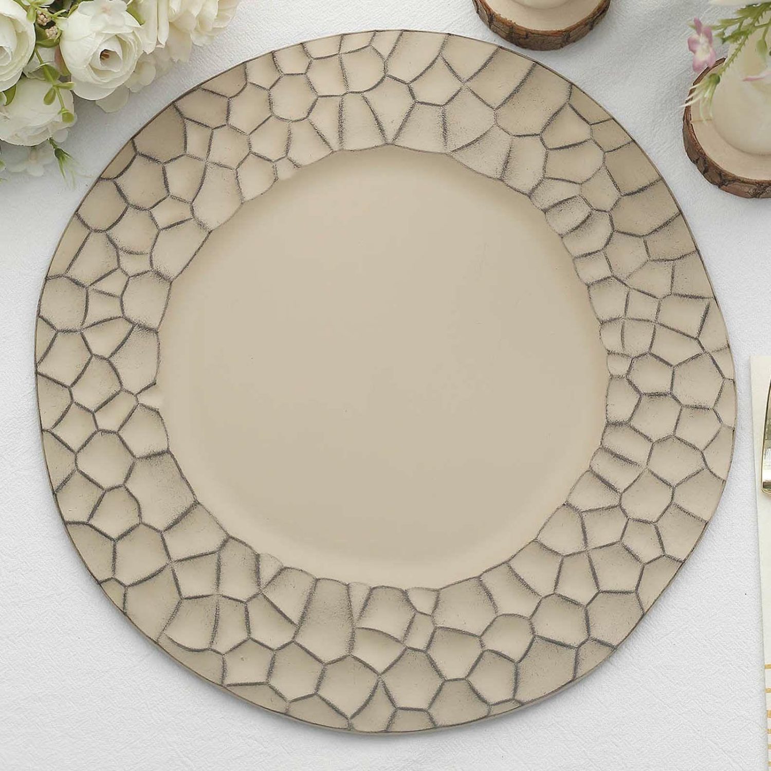 Charger Plates | 6 Pack Matte Finish Taupe Hammered Charger Plates, Flat Modern Dinner Serving Plates – 13″ Charger Plates Charger Plates