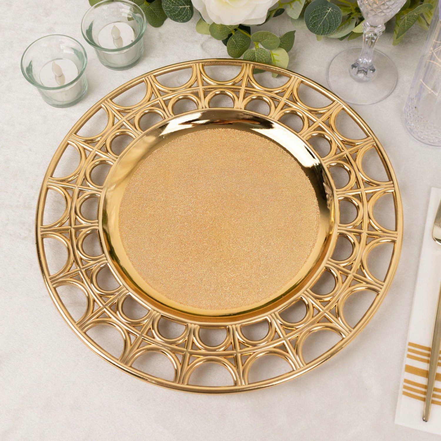 Charger Plates | 6 Pack Metallic Gold Acrylic Plastic Serving Plates With Hollow Semi Circle Rim, 13″ Round Decorative Charger Plates Charger Plates Charger Plates