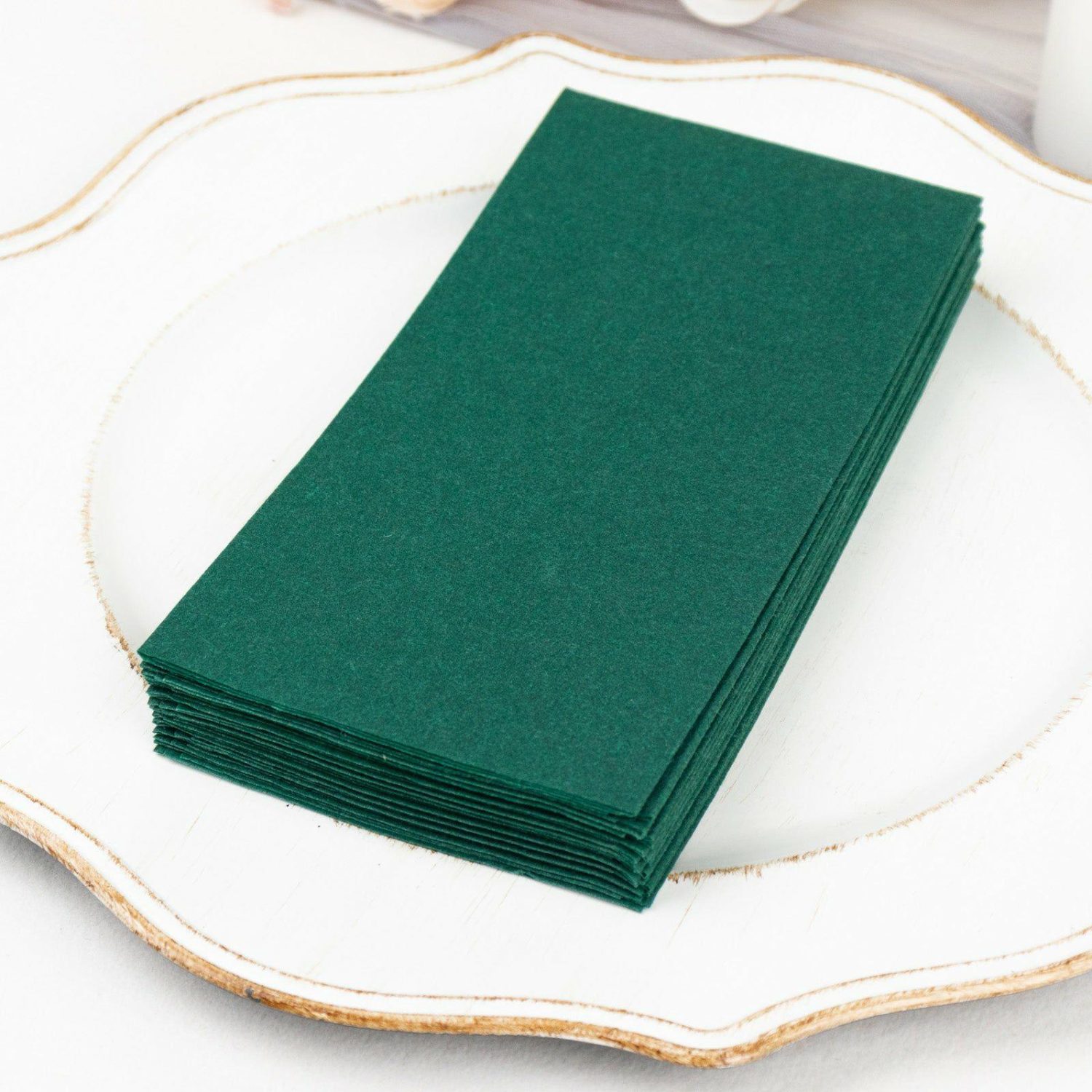 Paper Cups & Napkins | 20 Pack Hunter Emerald Green Soft Linen-Feel Airlaid Paper Party Napkins, Highly Absorbent Disposable Dinner Napkins Disposable Tableware Hunter Emerald Green