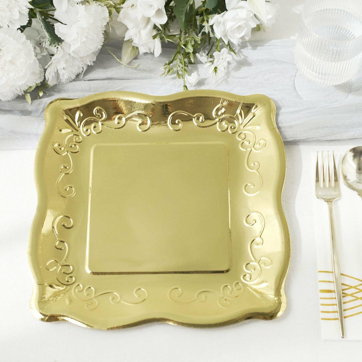 Paper Dinner Plates | 25 Pack Gold Square Vintage Dinner Serving Paper Plates, Shiny Metallic Disposable Pottery Embossed Party Plates With Scroll Design Edge 350 GSM 11″ Disposable Tableware Metallic Gold