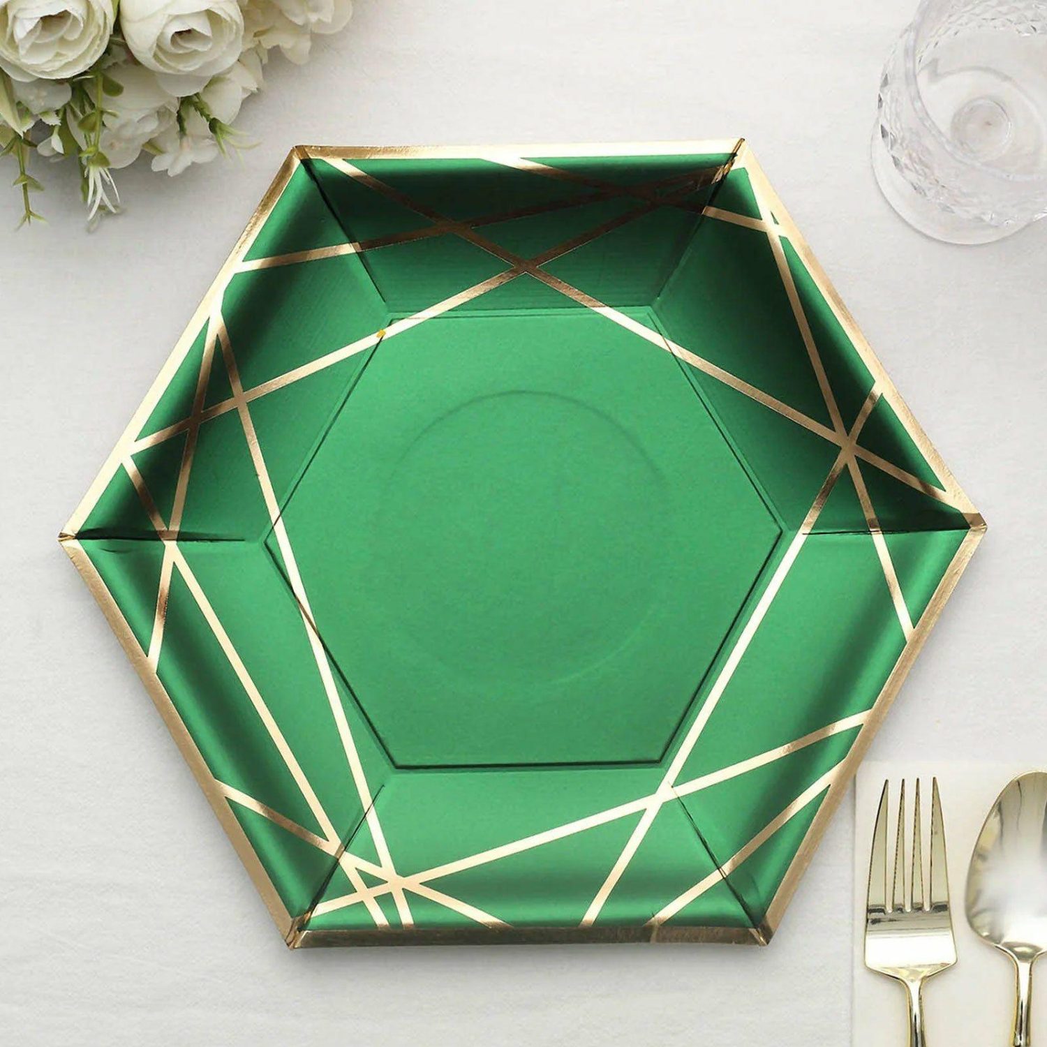 Paper Dinner Plates | 25 Pack Hunter Emerald Green / Gold Hexagon Dinner Paper Plates, Geometric Disposable Party Plates 300 GSM 9″ Disposable Tableware Hunter Emerald Green/Gold