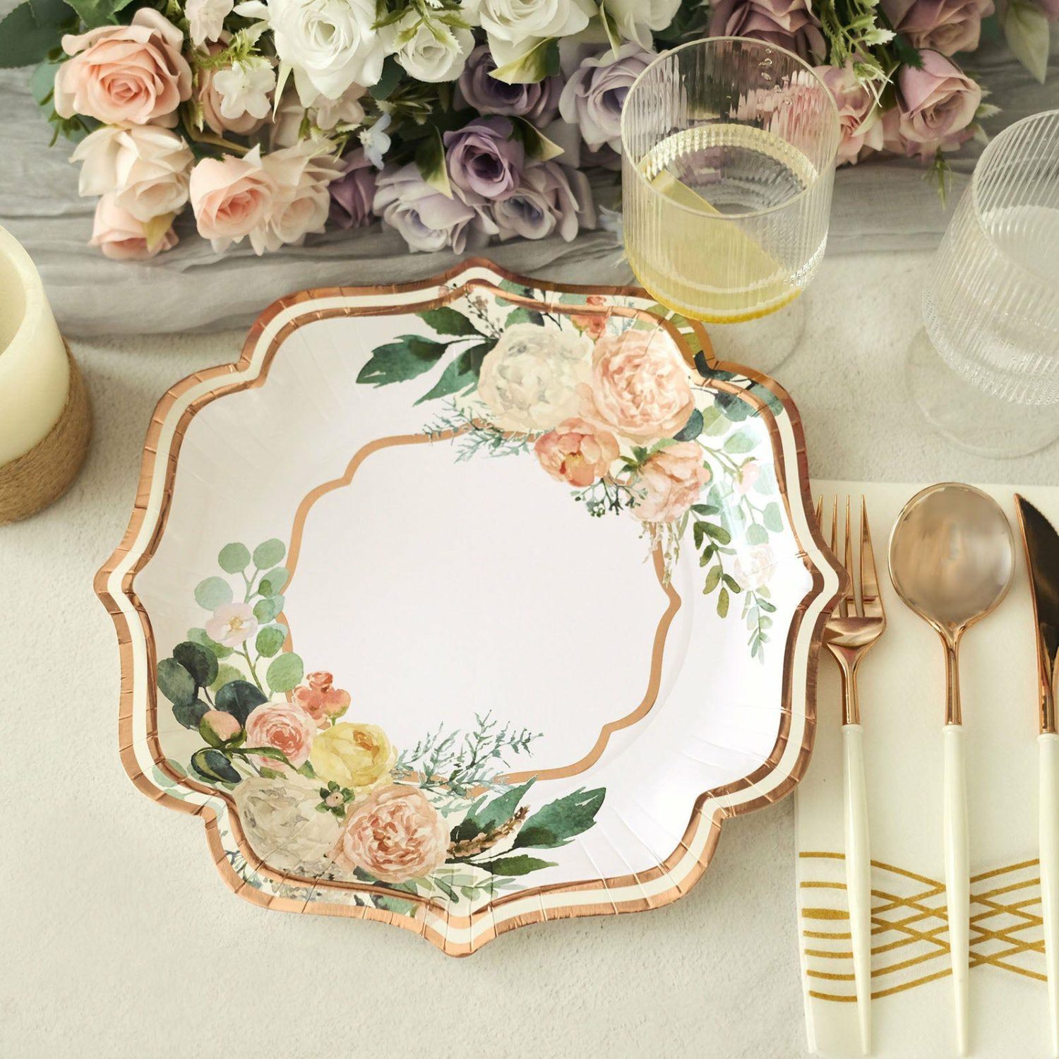 Paper Dinner Plates | 25 Pack White Rose Gold Floral Scallop Rim Dinner Paper Plates, Disposable Party Plates 300 GSM 10″ Disposable Tableware Paper Dinner Plates