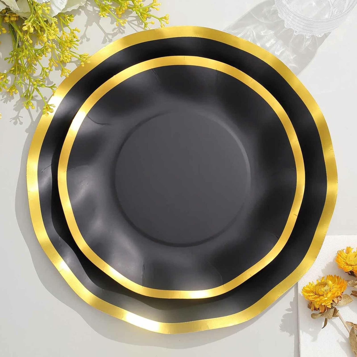 Paper Salad/Dessert Plates | 25 Pack Matte Black / Gold Wavy Rim Paper Dessert Appetizer Plates, Disposable Round Salad Party Plates 8″ Disposable Tableware Black/Gold