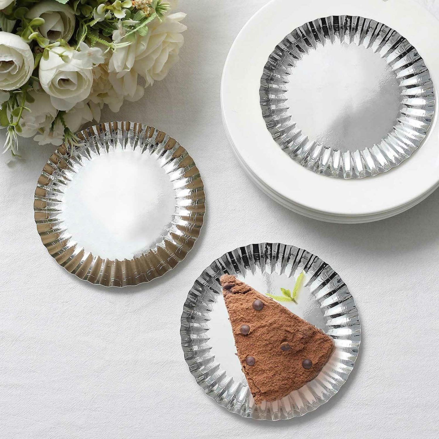 Paper Salad/Dessert Plates | 50 Pack Metallic Silver Scalloped Rim Dessert Paper Plates, Disposable Round Appetizer Party Plates 250 GSM 5″ Disposable Tableware Metallic Silver