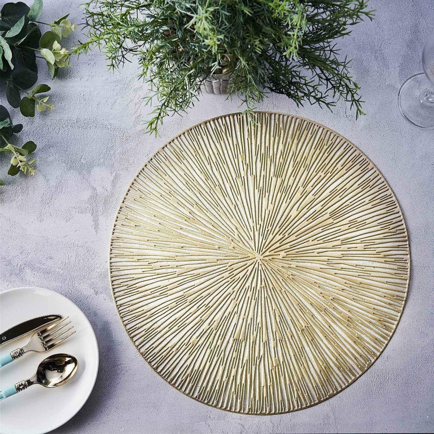 Placemats | 6 Pack Gold Metallic Non-Slip Placemats, Spiked Design Round Vinyl Table Mats 15″ Chargers Gold