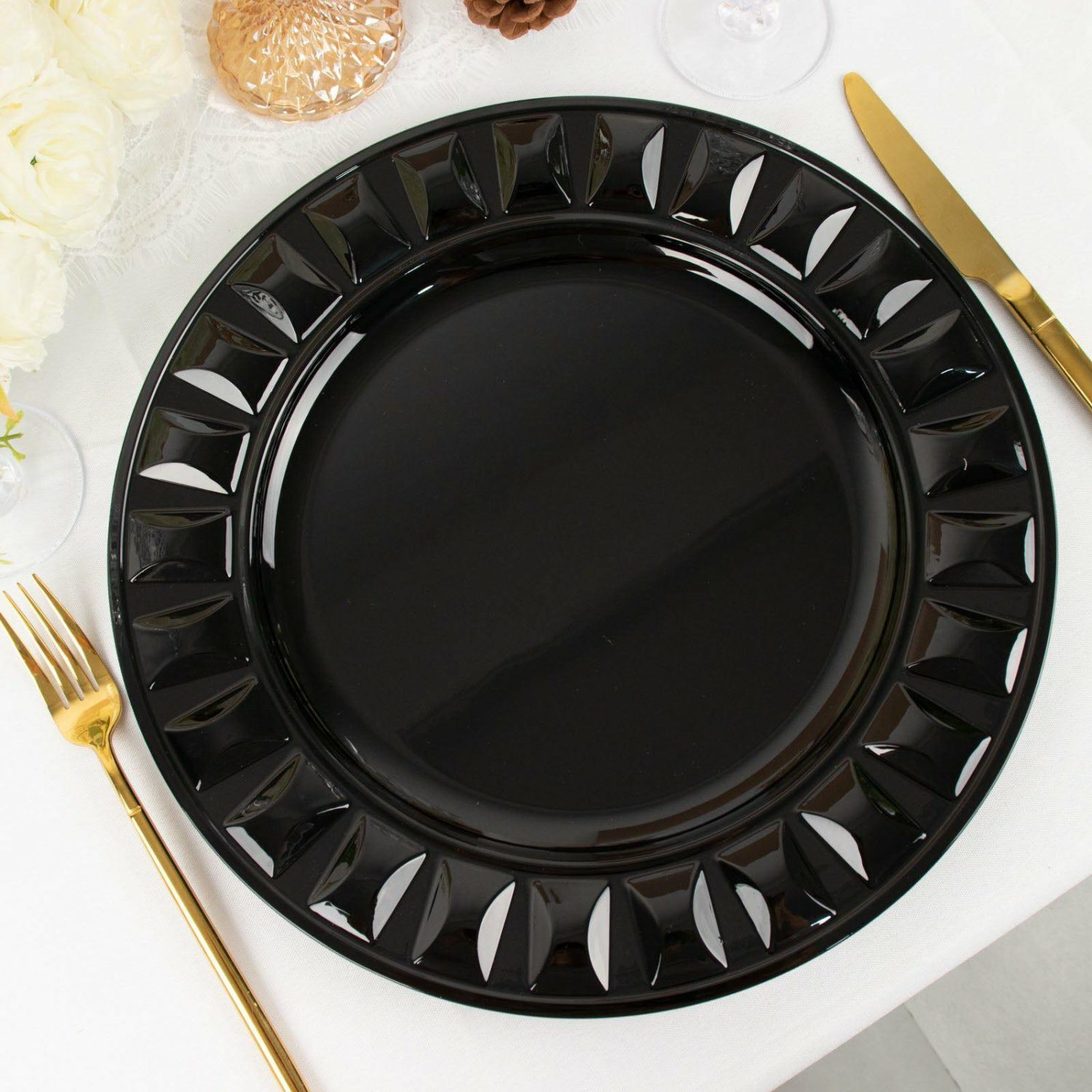 Charger Plates | 6 Pack Black Round Bejeweled Rim Plastic Dinner Serving Trays, Disposable Charger Plates 13″ Charger Plates Black